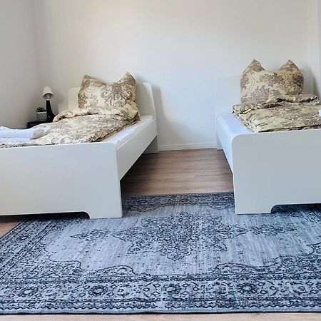 Doppelzimmer ลูเบค ภายนอก รูปภาพ